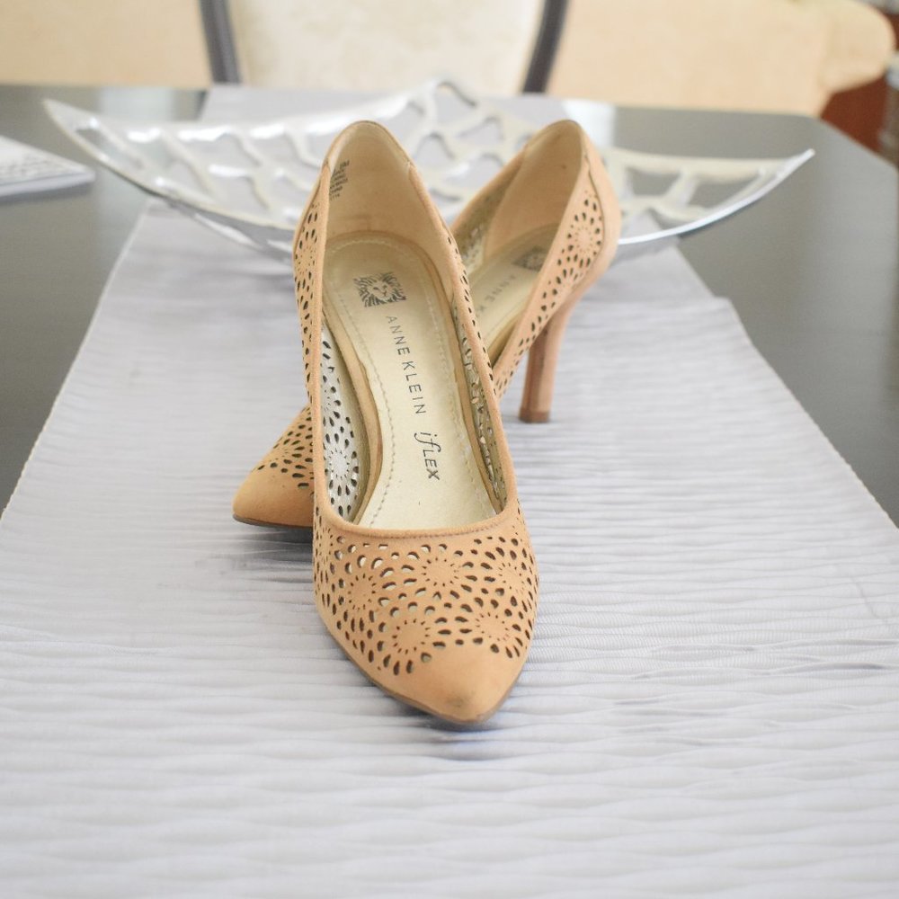 Anne Klein heels